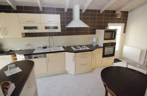 L'Echardiere House | Typical Olive House 5 minutes from the beach