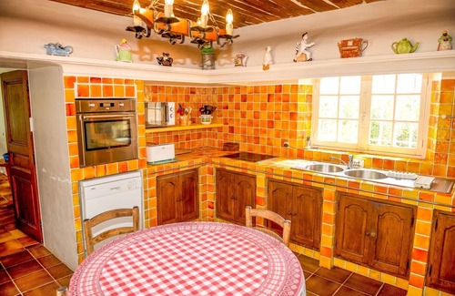 Plage de la Garonnette Villa | Typical Provencal farmhouse with magnificent sea view