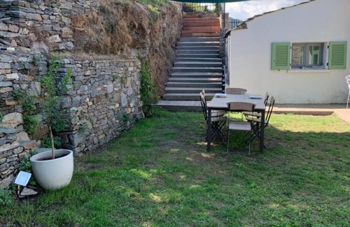 Olmo House | Typical village house with swimming pool and large garden with exceptional view