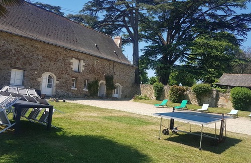 Longuefuye Cottage | Typically Angevine farmhouse, heated pool