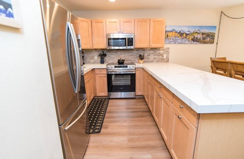 Four O'Clock Condo | Tyra Summit Colorado Den Condo: Ski-In/Out, Great Amenities