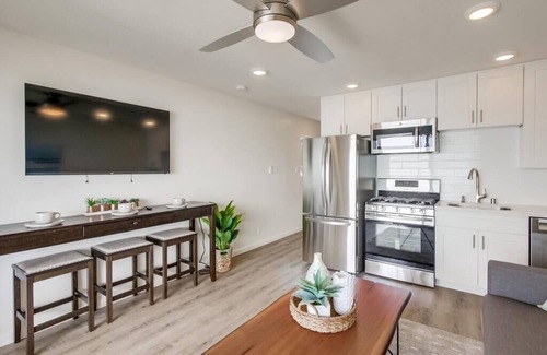 Townsite Condo | Tyson Park House #A - Oceanfront Studio