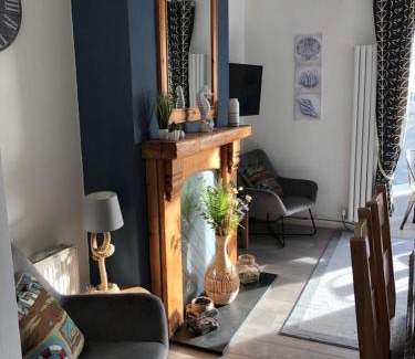 Tywyn Apartment | Tywyn seaside apartment with Mountain View