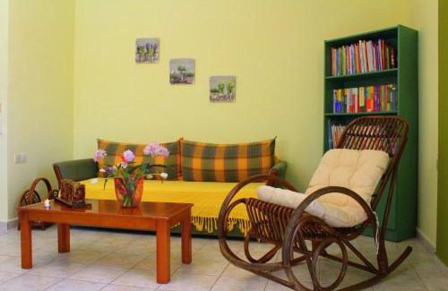 Kanapitsa Apartment | Tzaneria Apartments Skiathos