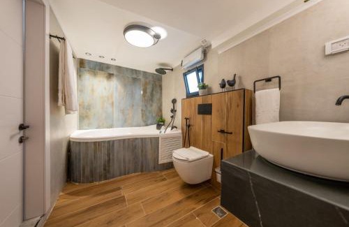 Safed Old City Villa | tzfat regal