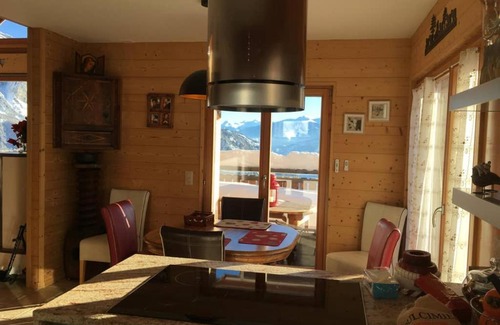 Chamoson Ski Chalet | Tzinga