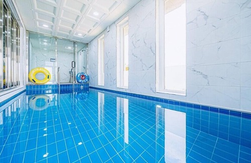 Paeksajang House | U Kids Pool Villa