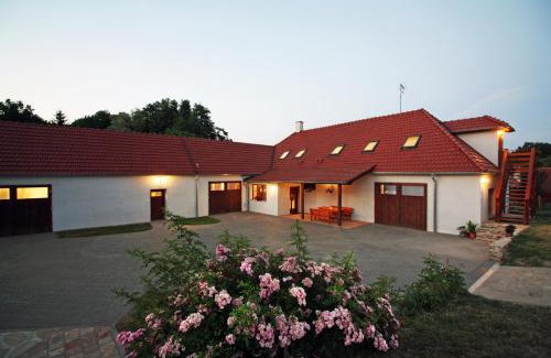 Horni Breckov Apartment | U Slunce