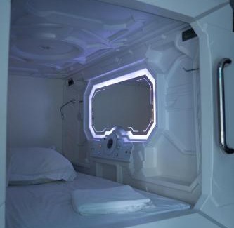 Cardozo Hotel | U Street Capsule Hostel
