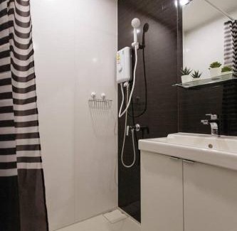 Bang Na Apartment | U3 Large 2 Bedroom Full kitchen near BTS Udomsuk