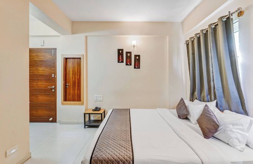 RR Nagar Hotel | UAPR Hotels Nearby Bagmane Tech Park
