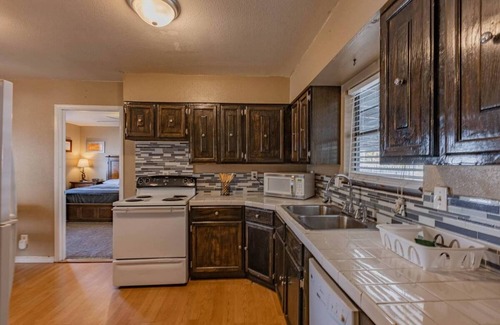 Odessa House | Uber Clean Hideout. Certified Enhanced Clean
