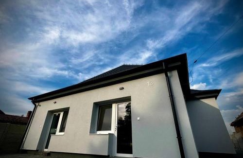 Polny Kesov House | Ubytovanie Žabka