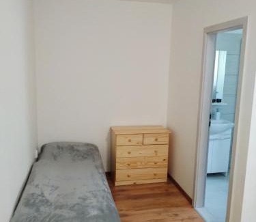Stropkov Apartment | Ubytovanie s kuchynkou