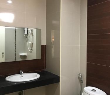Mak Khaeng Hotel | UD Residence