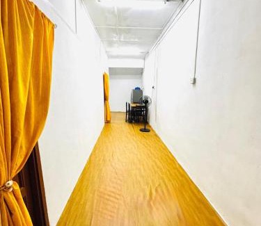 Pekan Tanjung Sedili House | UDA HomestayMuslimOnly