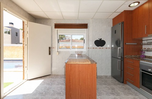 Miami Platja Villa | UHC VILLA IBIZA · Private Pool · Jacuzzi · Bbq · Free WiFi