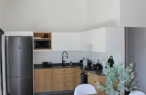 Pearly Beach House | Uitwaaien Beach Cottage - 250m from the beach!