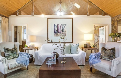 Chewton Bushlands House | Ukamirra -magic views in private bush setting