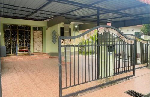 Kampung Leban House | UKHDI Homestay