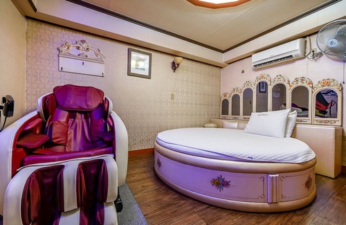 Nam-Gu Hotel | Ulsan Mugeodong Aram