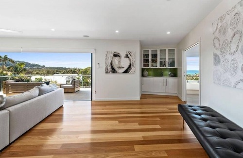Emerald Beach House | ULTIMATE BEACH HOUSE EMERALD BEACH