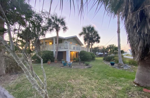 Vilano Beach Apartment | Ultimate Beach Staycation! 1 Block to Private Beach & 5 Min to Downtown St Aug!