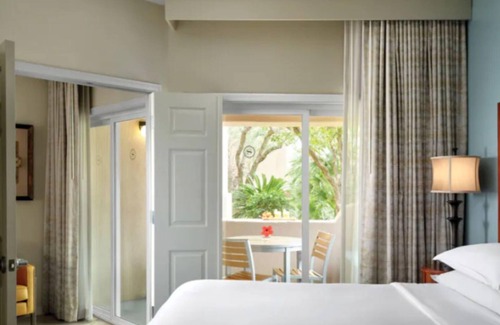 North Scottsdale Resort | Ultimate Family Getaway at Sheraton Desert Oasis Villas-2 Bd lockoff