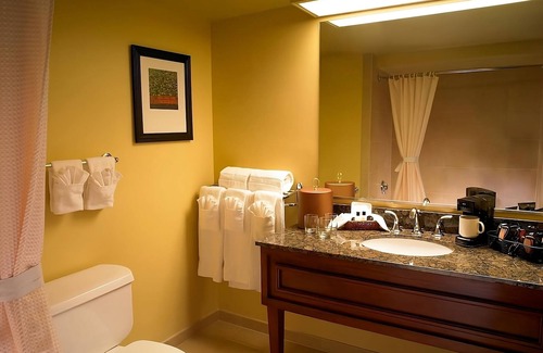 Laughlin Hotel | Ultimate Getaway! 2 Modern Units, Pool, Casino, Game Room, Nearby Riverwalk!