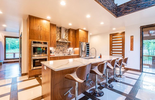 Broken Bow Cabin | Ultimate Group Getaway: Modern Cabin w/Hot Tub, Foosball, Playset & Arcade