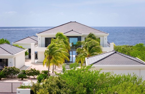St. Marie Villa | Ultimate Luxury Oceanfront Villa w/Private beach & Ocean access