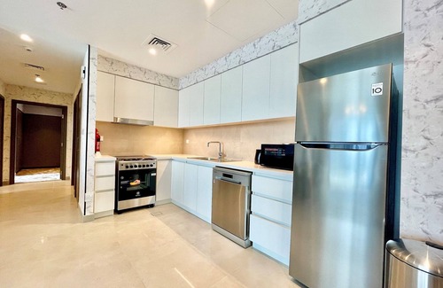 Dubai Apartment | Ultimate Luxury at Dubai Creek Waterfront