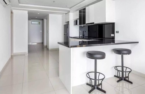 North Pattaya Apartment | Ultimate Luxury in New High Rise Tower