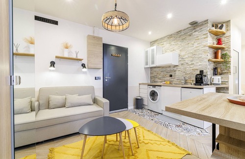 Jean-Medecin Apartment | Ultra Central 1 Bdr - AC