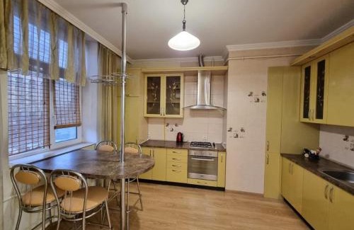 Chisinau Apartment | Ultra Central Apartment at Stefan cel Mare