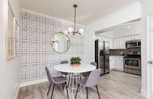 North Scottsdale Condo | Ultra-Clean, Designer Condo. Walk to grocery, restaurants, coffee, and shopping!