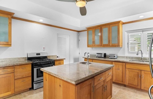 Montego Bay Villa | Ultra