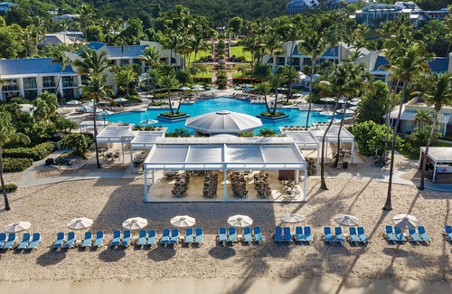 Hart Bay Resort | ULTRA Luxurious 3-Bedroom PRIVATE POOL, HOT TUB + BBQ Villa+BEACHFRONT Amenities