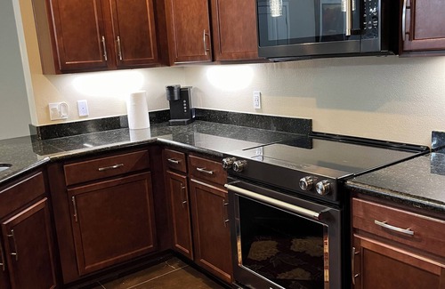 Ocotillo Condo | Ultra luxury 2 bedroom condo at the Cays.