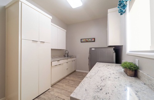 Lubbock House | Ultra Luxury, Pool, Basement, Garage, Hot Tub, in Luxurious Lubbock Neighborhood