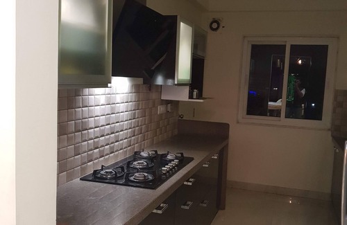 Durgapura House | Ultra Modern 3 bedroom Condo "2 Mins from Airport"