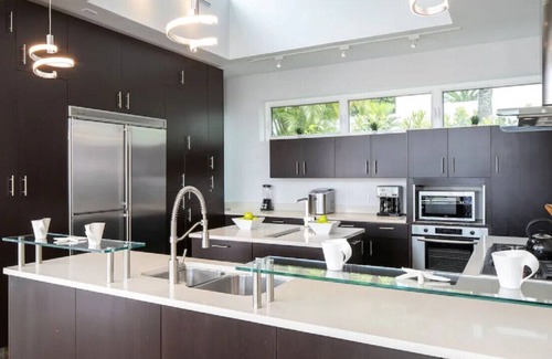 Estate Chocolate Hole and Great Cruz Bay Villa | Ultra Modern 5 Bedroom Home appeared on House Hunters Intl