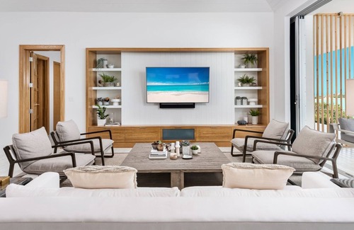 Juba Sound Villa | Ultra-Private Turks & Caicos Villa on Paradise Beach