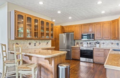 Eclectic House | Ultra spacious 5-bedroom waterfront home with 2 private docks, Sleeps 16!