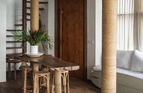 Tanjungbenoa House | Uluwatu surf shack