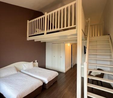 Gilette Hotel | ULVF Le Domaine de l'Olivaie