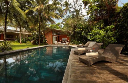 Kedewatan Villa | Umah Tampih Luxury Private Villa - CHSE Certified