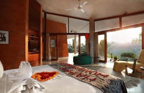 Kedewatan Villa | Umah Tampih Luxury Private Villa - CHSE Certified