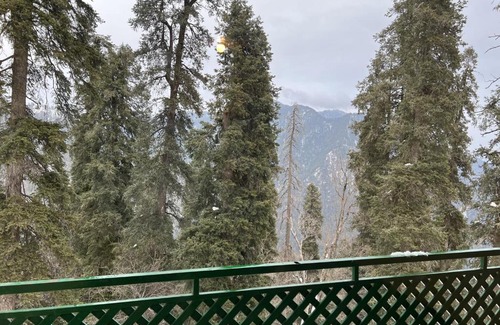 Khanspur Hotel | Umda Hotel Montana