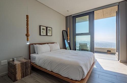 Umhlanga Ridge Apartment | Umhlanga Arch - Ocean Views, Queen size bed plus free wifi